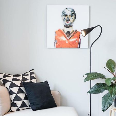 Baixa24 •P2R• Bright Apt In Vibrant Downtown 波尔图 外观 照片