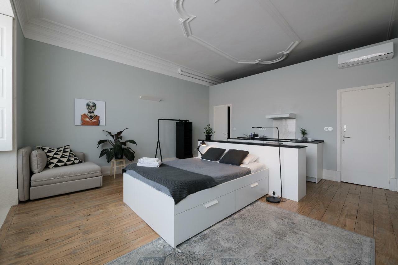 Baixa24 •P2R• Bright Apt In Vibrant Downtown 波尔图 外观 照片
