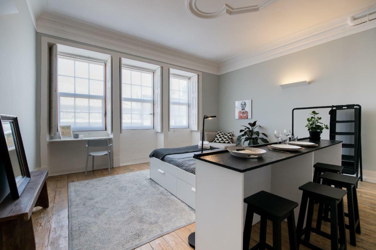 Baixa24 •P2R• Bright Apt In Vibrant Downtown 波尔图 外观 照片