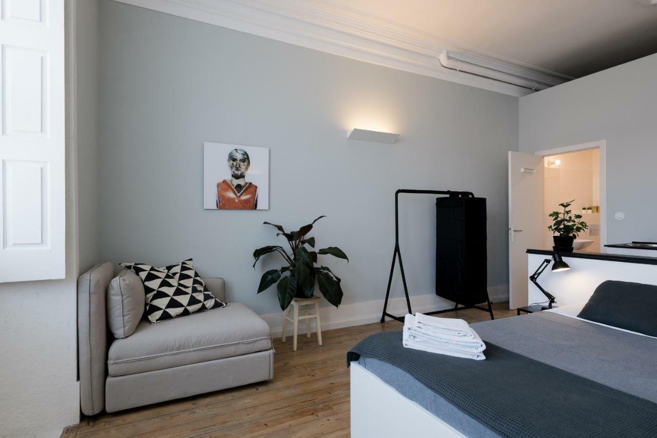 Baixa24 •P2R• Bright Apt In Vibrant Downtown 波尔图 外观 照片